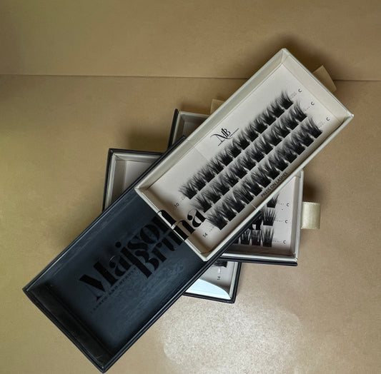 Naomi - Natural look